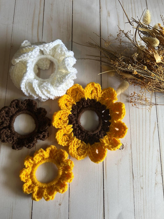 Sunflower Hair Ties – Boho Floral Scrunchie, Hair Accessory, Cute Gift for Women & Girls, Summer Vibes, Crochet Decor, 2 pack, 4 pack